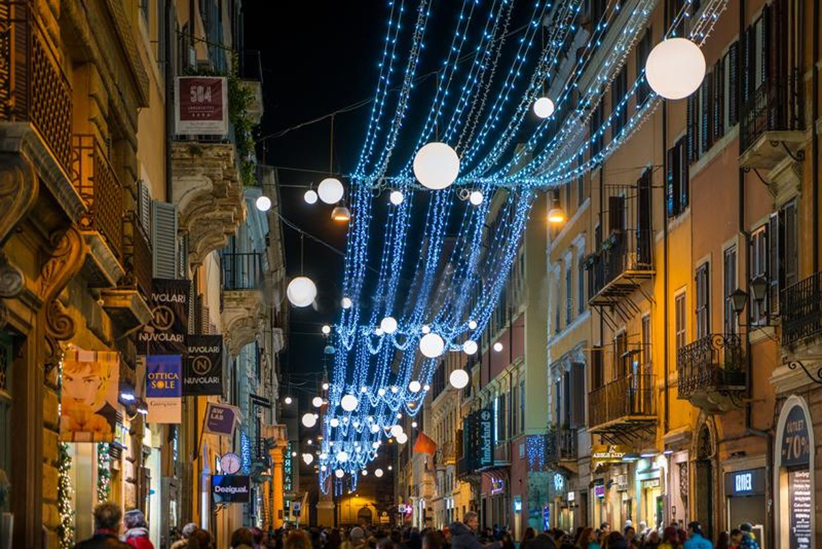 via-del-corso-main-street-historical-centre-rome-remarkable-being-absolutely-straight-area-characterized-106851893.jpg